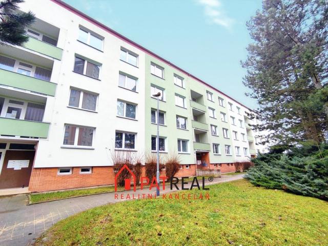 Pronájem prostorného a zařízeného bytu 2+1 s balkonem, 61 m² - Brno - Kohoutovice